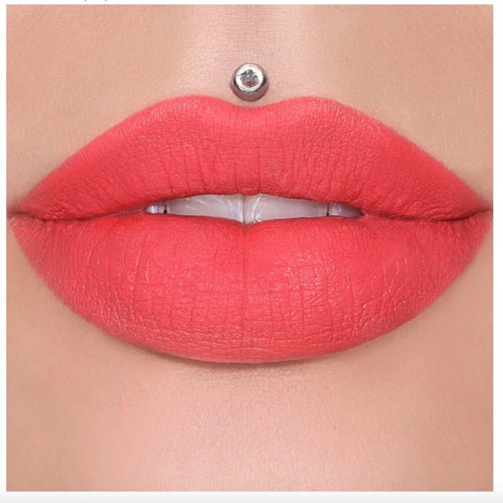 NWT Jeffree Star Velvet Trap Lipstick- Watermelon Soda
